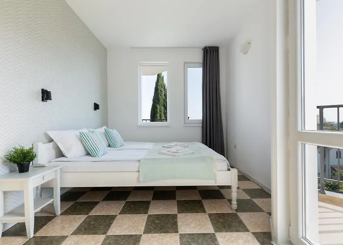 Sol Отель Солнечный берег